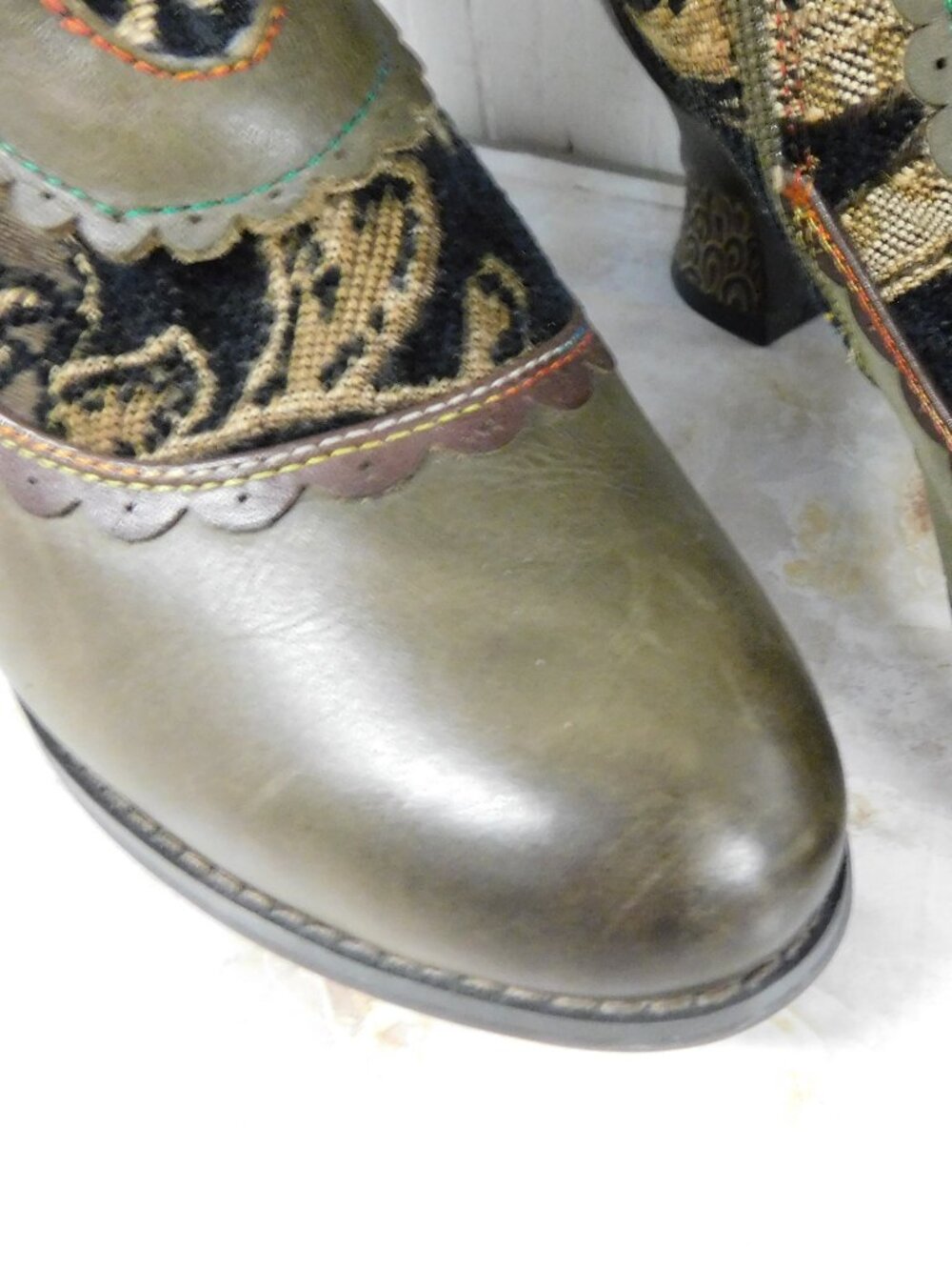 L' Artiste Spring Step BEWITCH Brown Carpet Leather sz 39Tapestry Ankle Boots - Picture 6 of 11